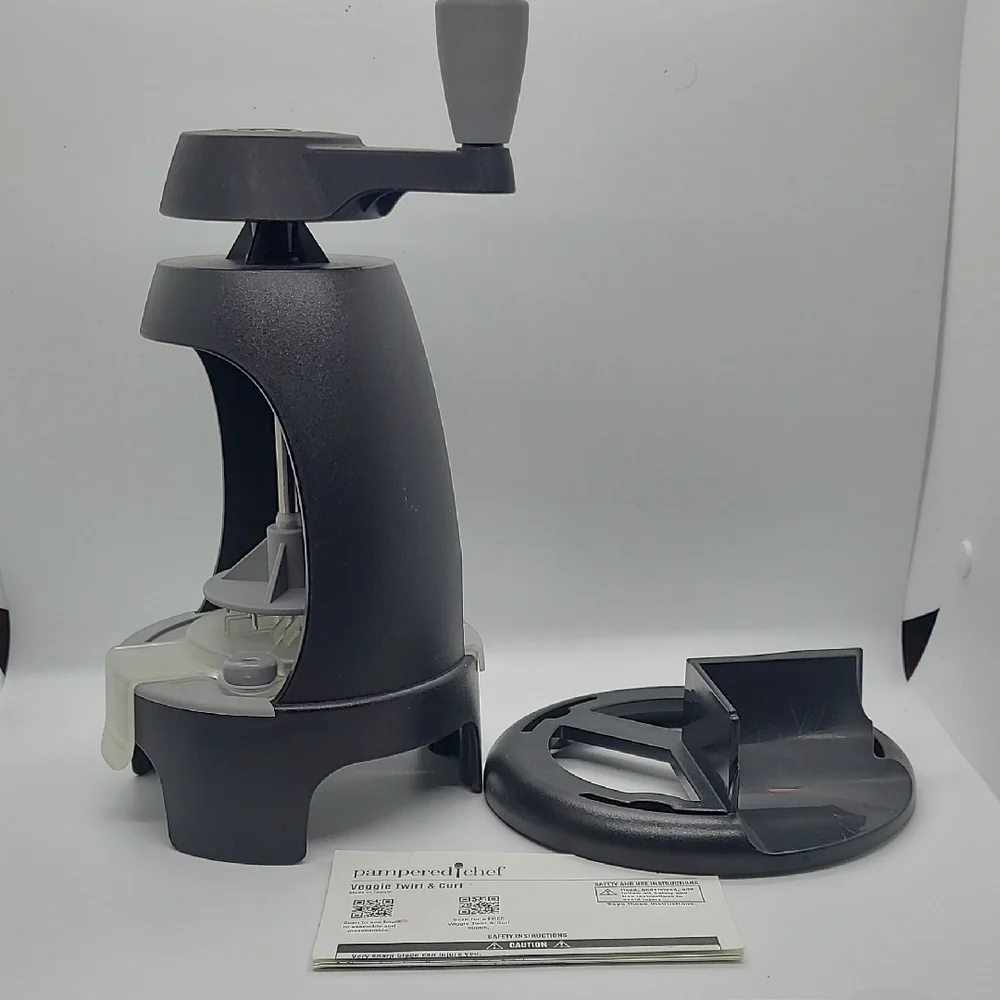 Pampered Chef Veggie Twirl & Curl / Spiralizer - Picture 11 of 12